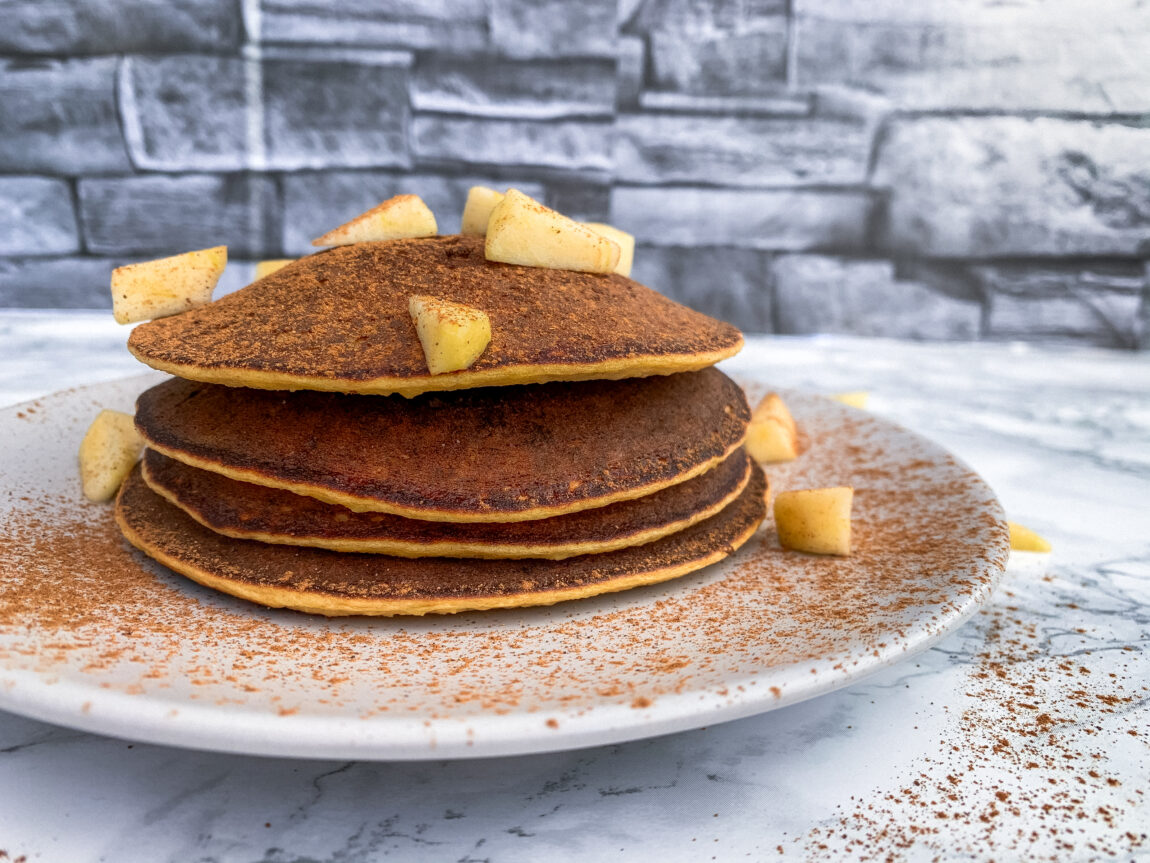 Panquecas de Maçã e Canela