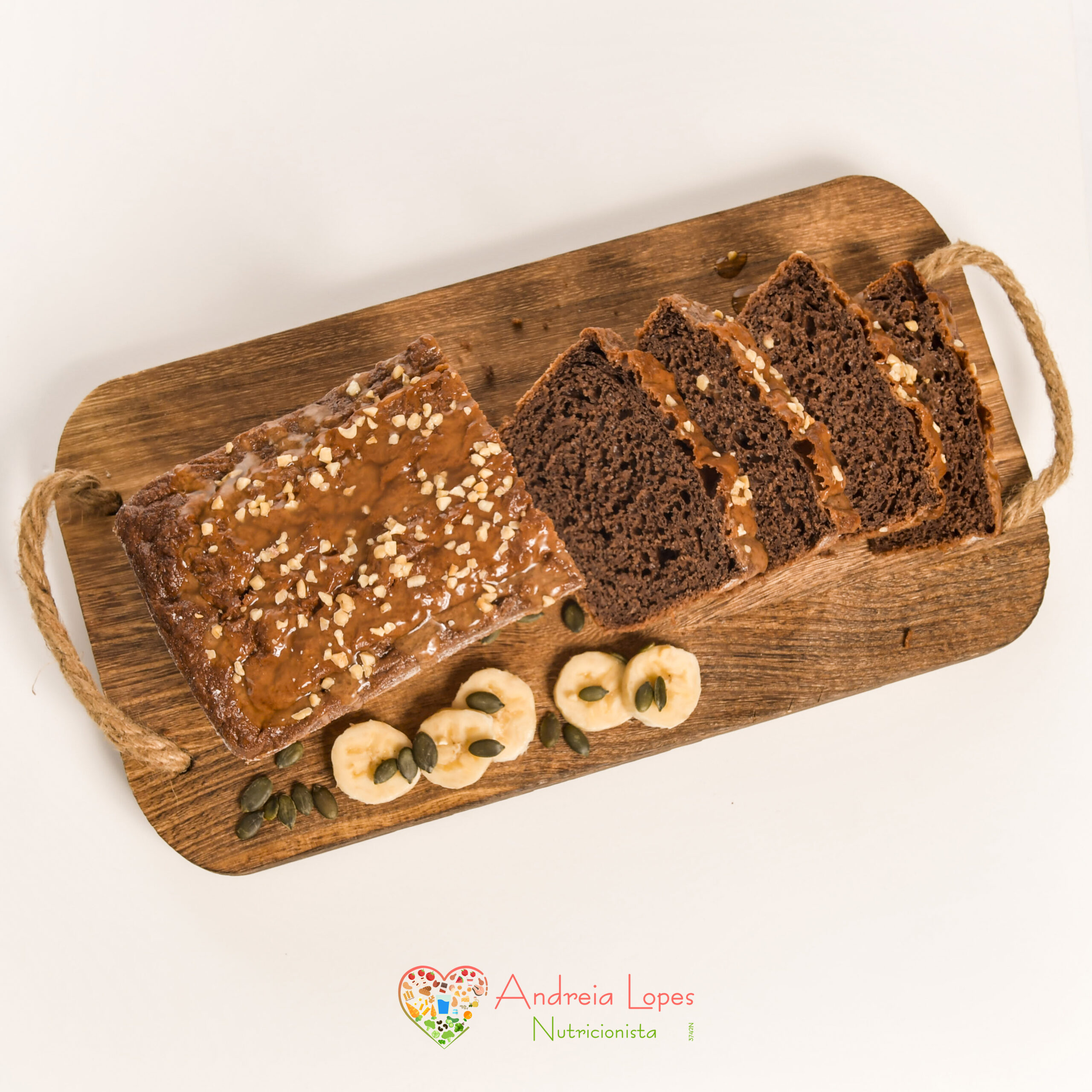 Banana bread proteico com sabor a chocolate